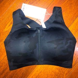 Lululemon Enlite Bra Front Zip 34E